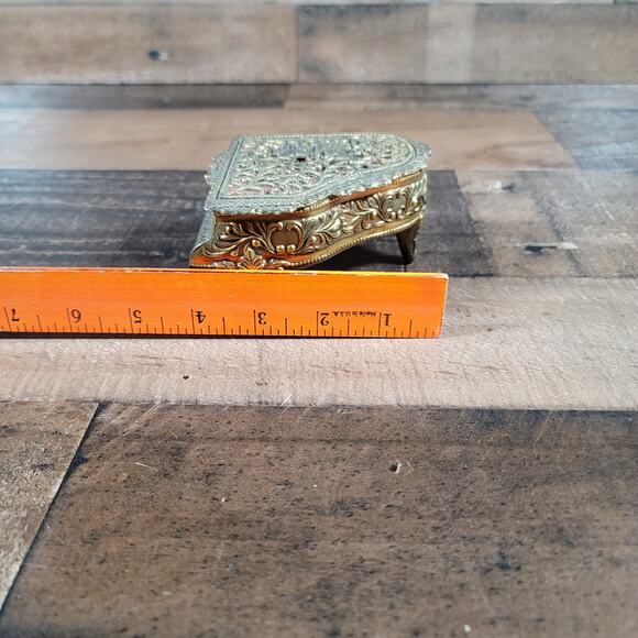 Vintage Gold Tone Piano Music Ring Box - Japan Made - Picture 11 of 11